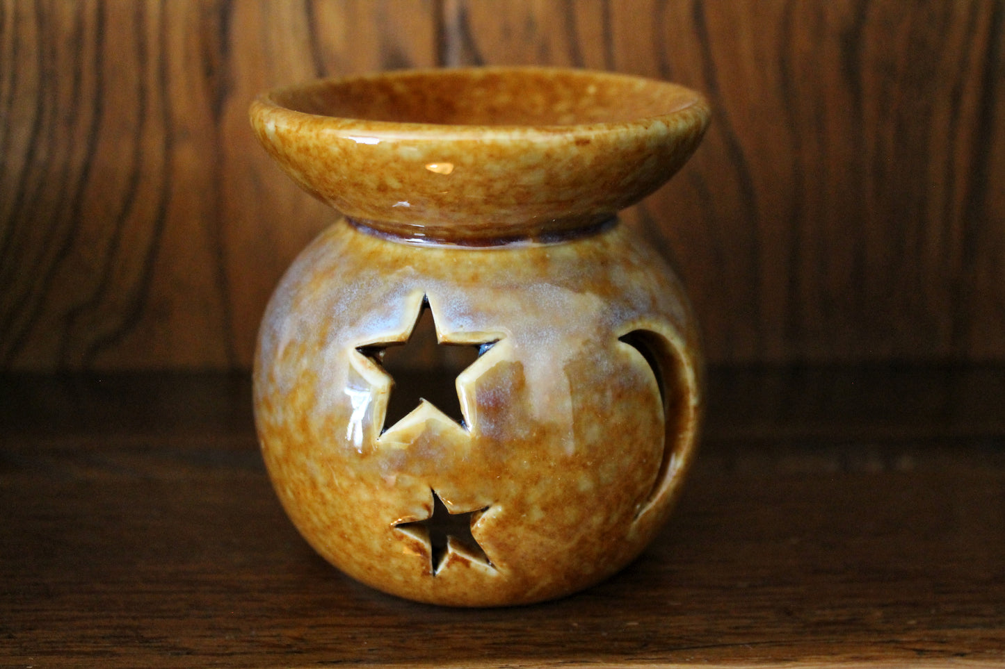 Ceramic Star Oil Burner - Ritual Oil & Incense Warmer