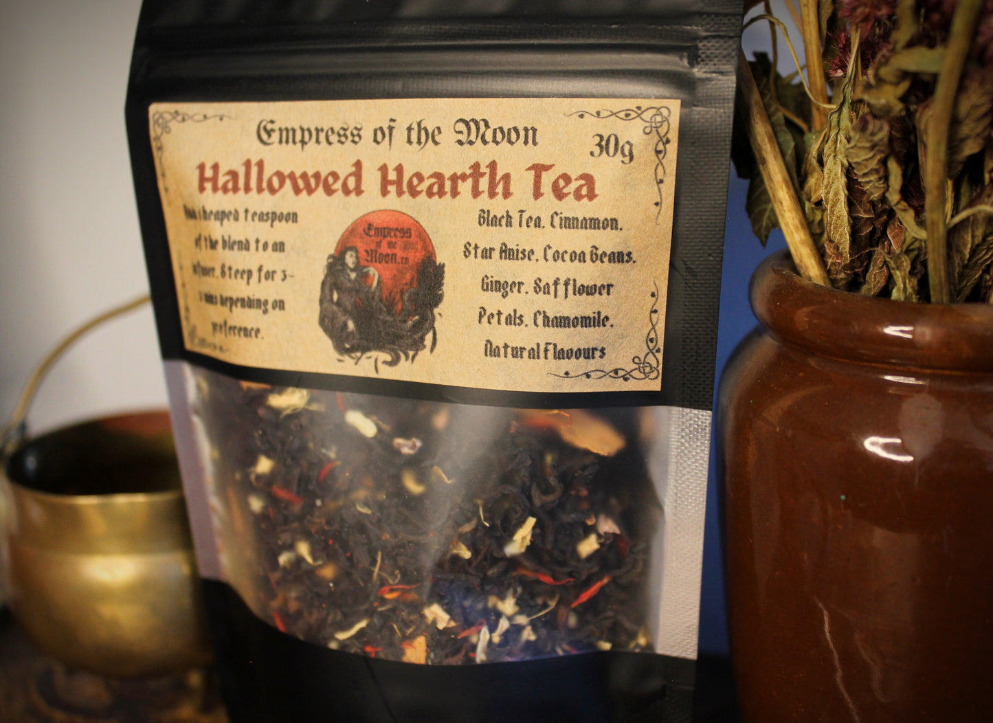 Hallowed Hearth Loose Tea 30g - Black Tea with Cinnamon, Star Anise, Cocoa & Ginger for Cosy Autumn Evenings and Rituals