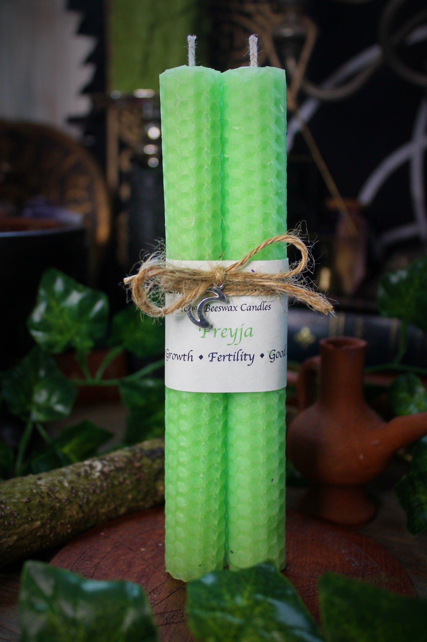 Freyja - Mint Beeswax Spell Candles