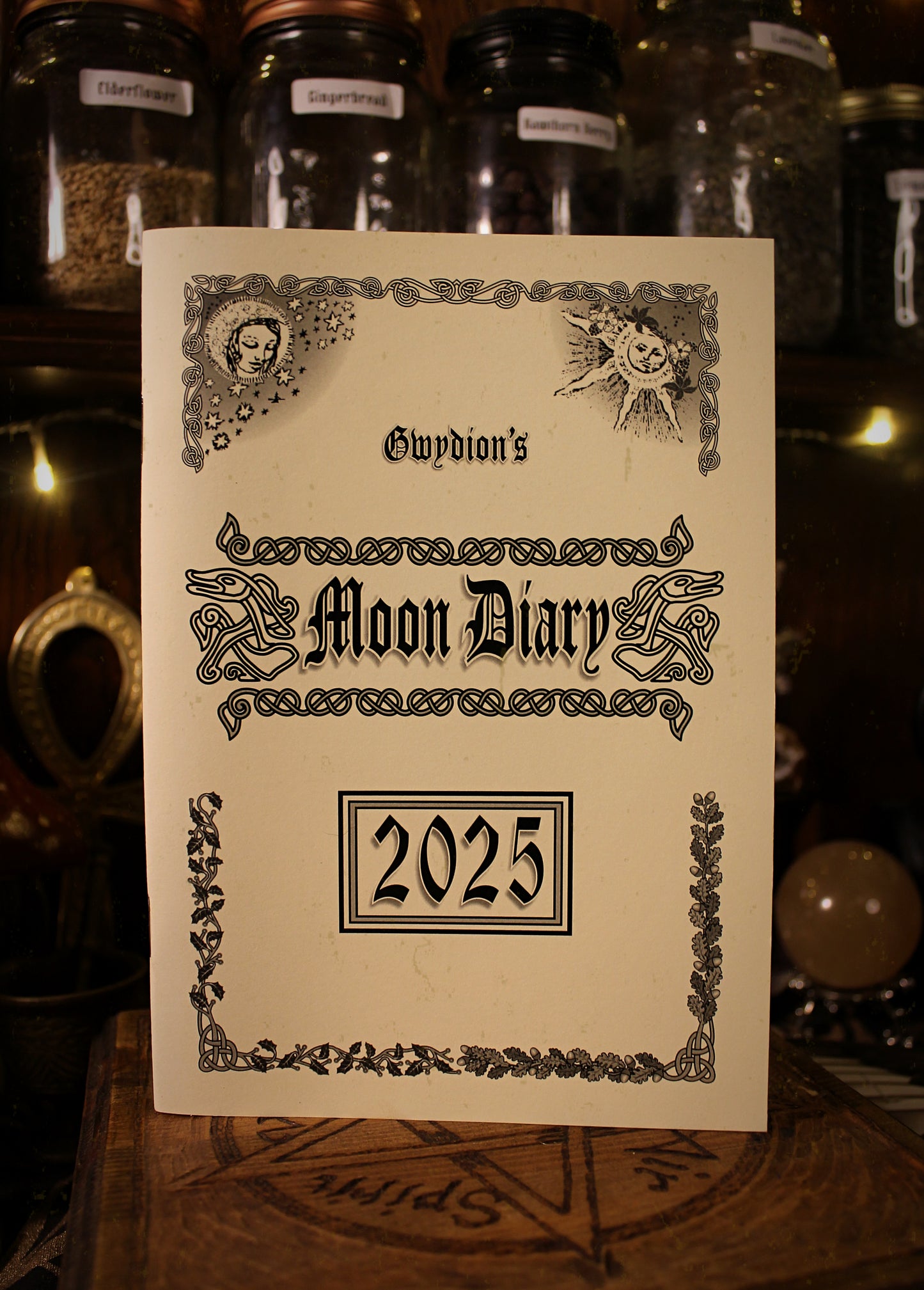 Gwydion's Moon Diary 2025