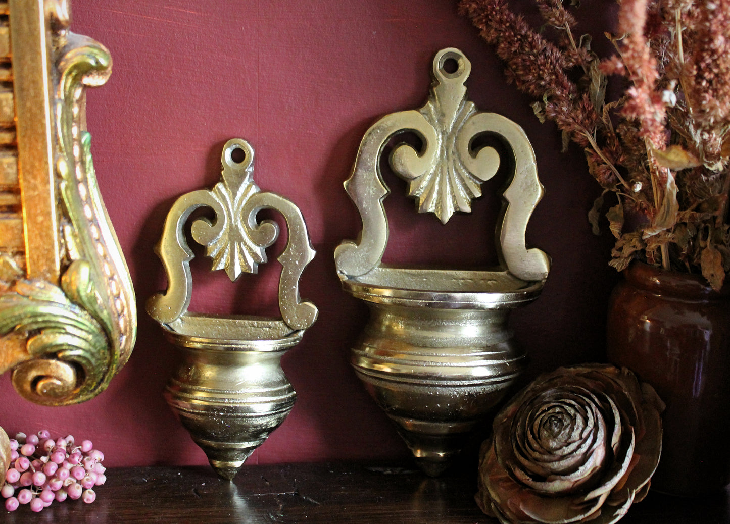 Decorative Water Font | Wall Flower Holder