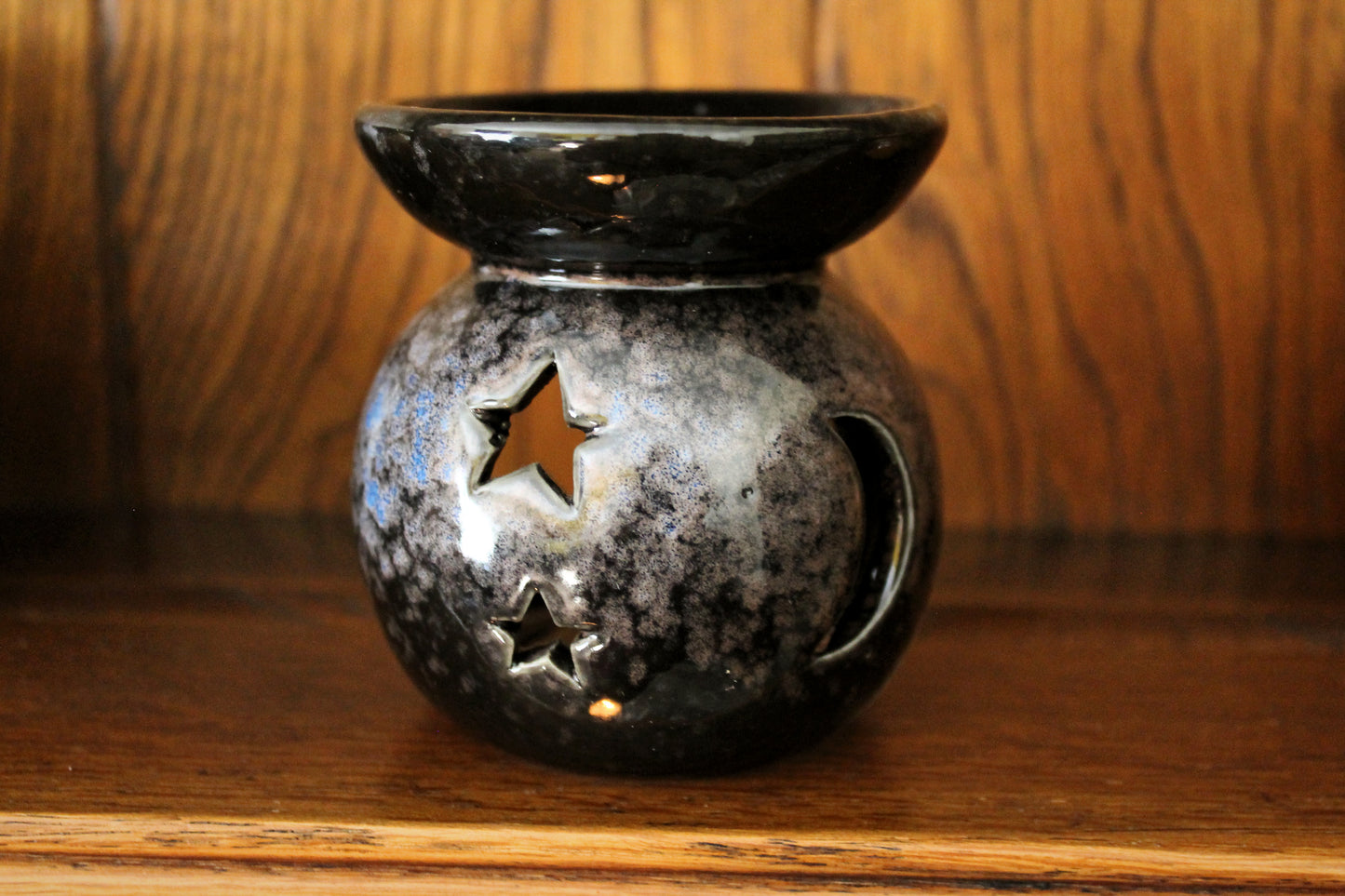 Ceramic Star Oil Burner - Ritual Oil & Incense Warmer