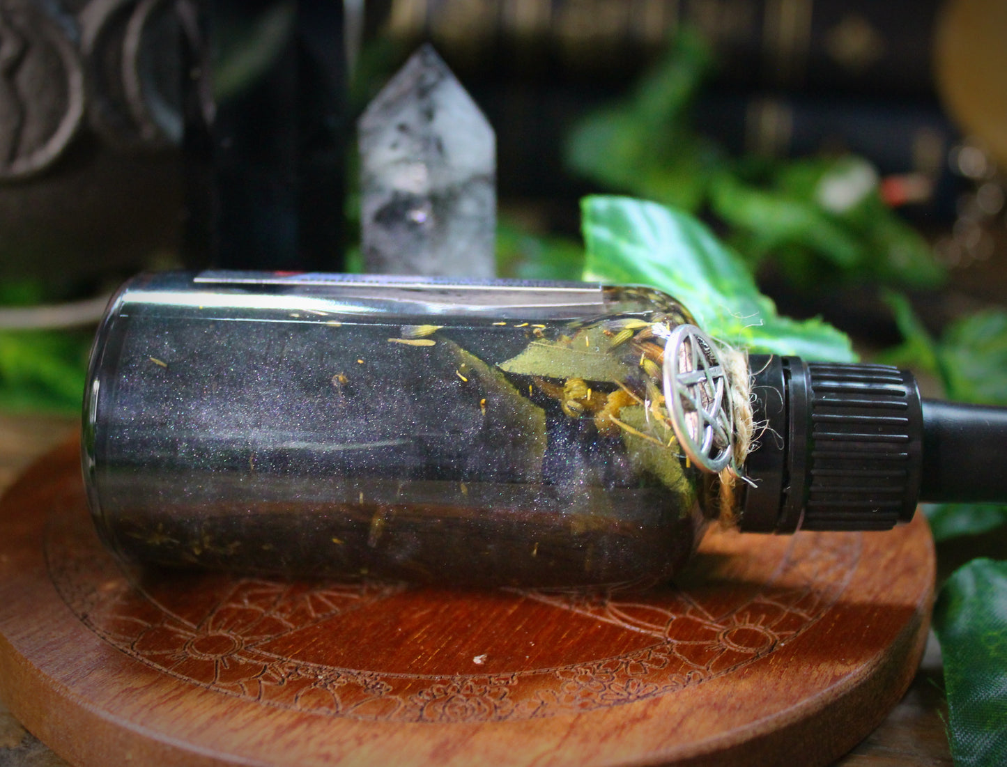 Hecate Sacred Ritual Oil